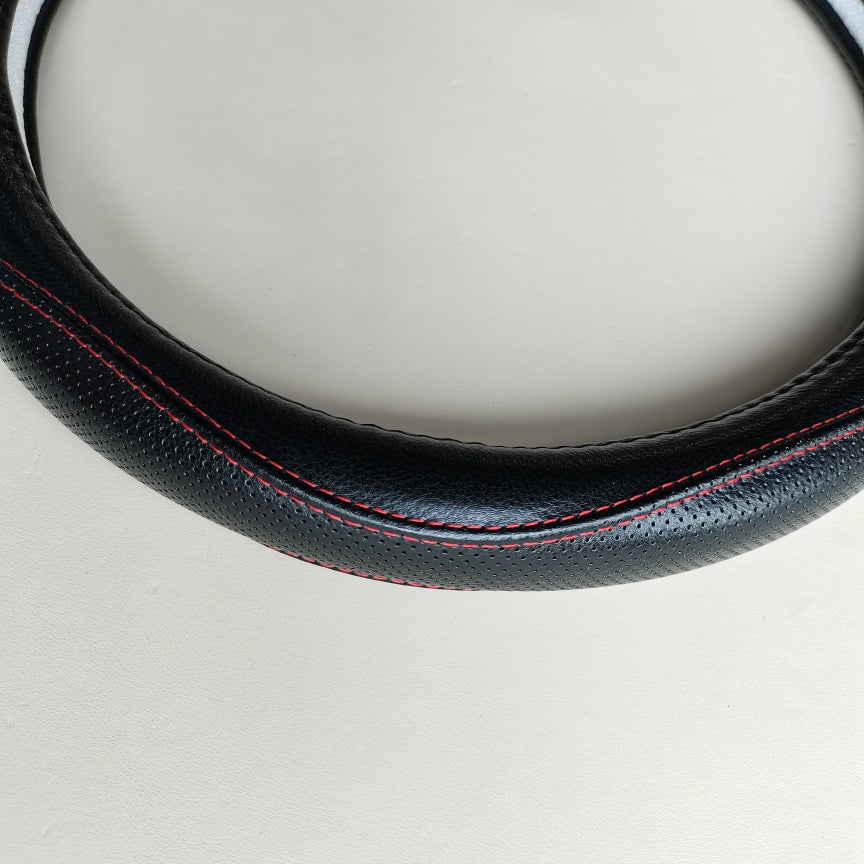 Classic WaveStitch Leather Steering Wheel Cover